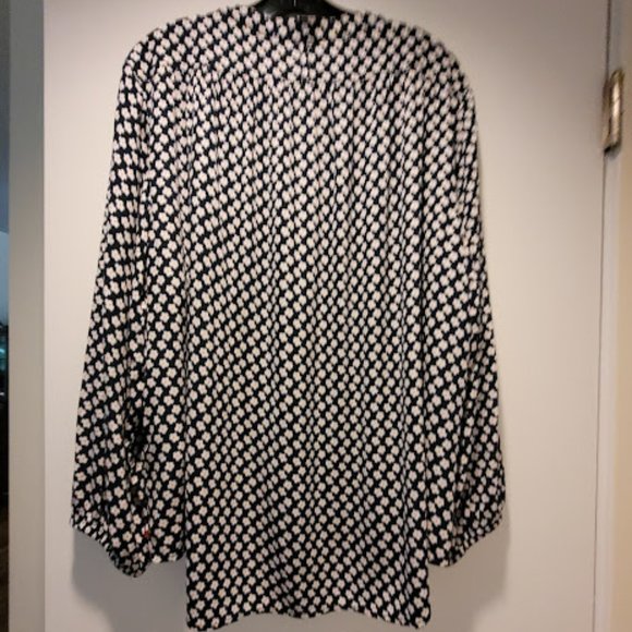 Tommy Hilfiger black blouse - Picture 2 of 9